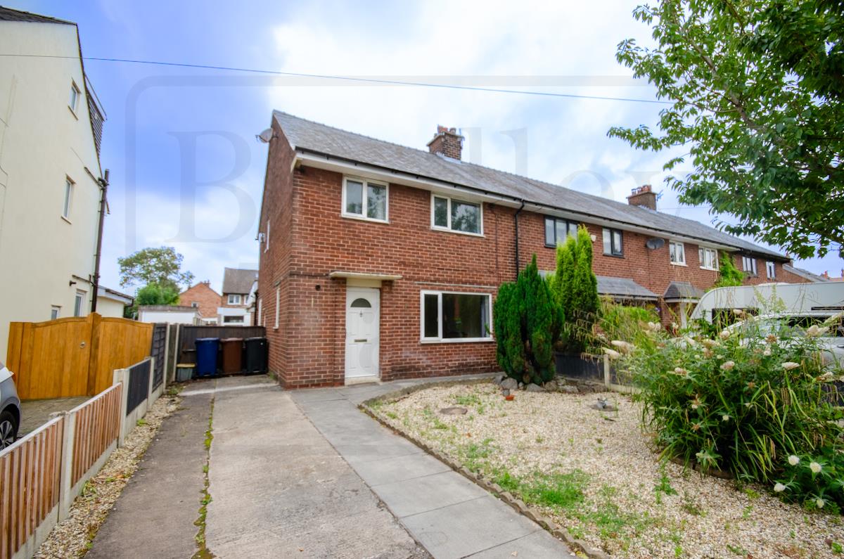 Station Road, New Longton